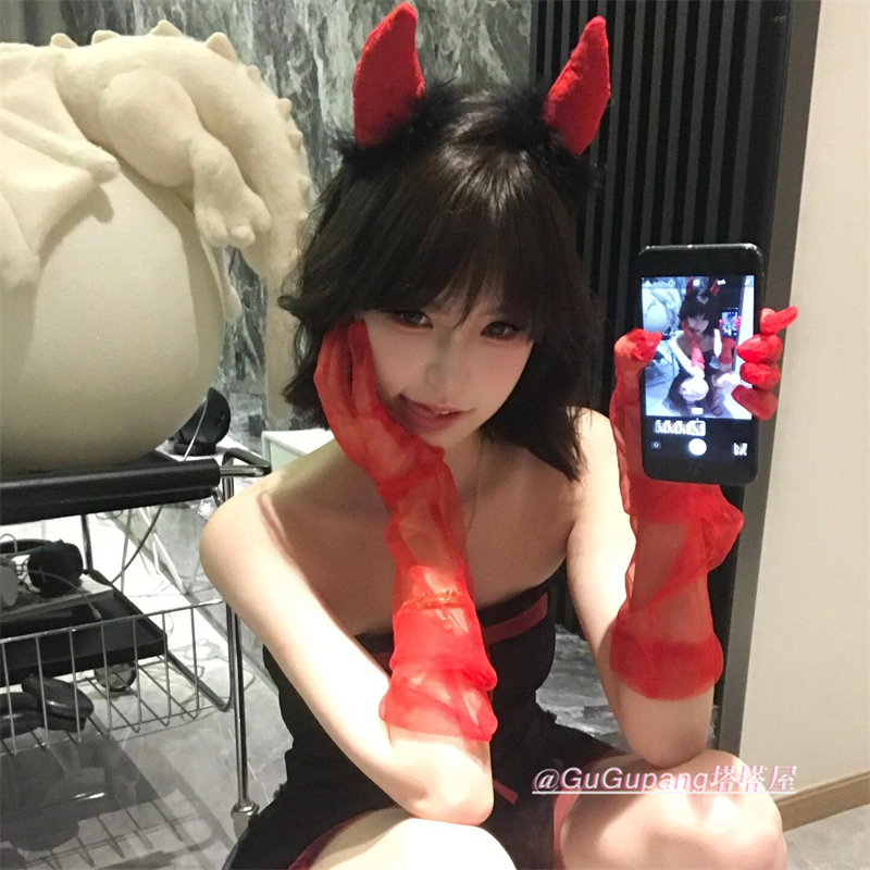 红色小恶魔牛角毛绒发箍