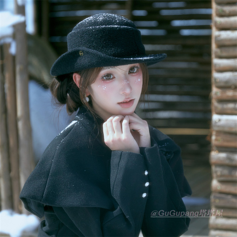 千金风黑色毛呢卷边礼帽女秋冬复古渔夫帽子显脸小赫本风优雅盆帽