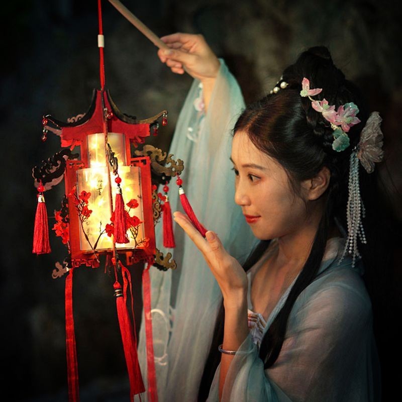 中秋古风手提宫灯手工制作汉服古装拍照道具2026年花灯笼装饰吊灯