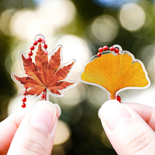 薄利多销仿真树叶挂件学生创意包包装饰挂饰高颜值亚克力枫叶银杏