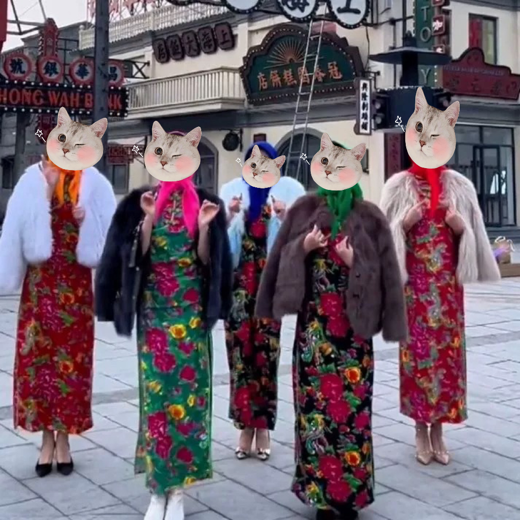 网红同款改良演出旗袍长款复古东北大花布修身走秀优雅红绿色旗袍