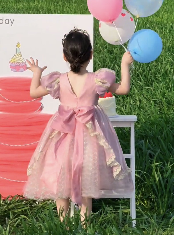 女童生日礼服裙2025新款夏季小女孩泡泡公主裙中小童洛丽塔蓬蓬裙
