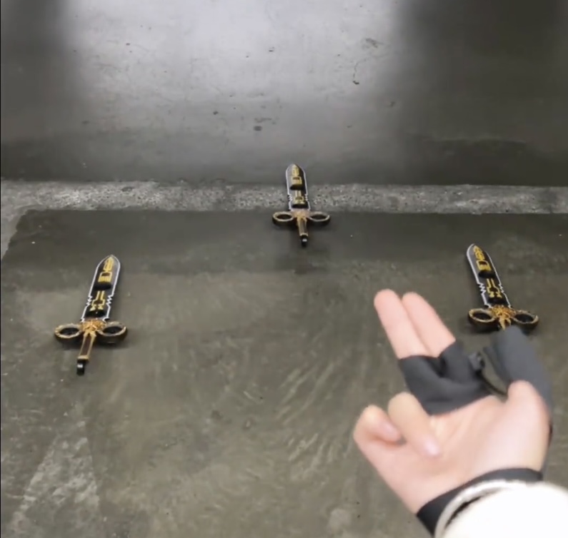 御剑飞行遥控飞机手势感应体感飞行器超大号悬浮剑男孩玩具