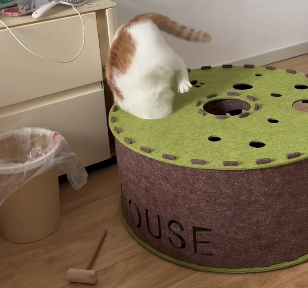 猫窝猫隧道迷宫钻洞躲避屋甜甜圈可磨抓花园隧道猫窝毛毡猫咪玩具