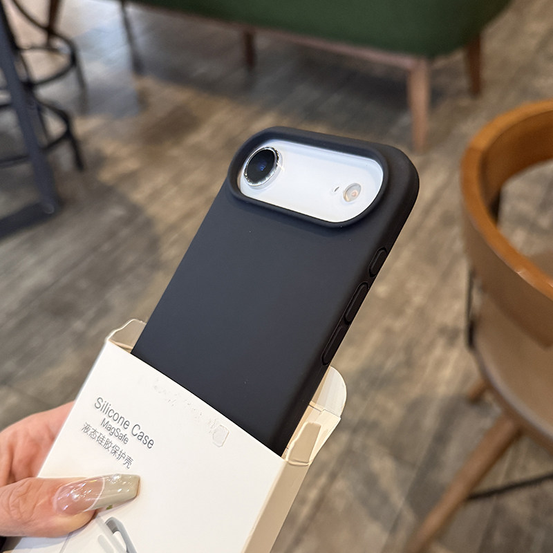 苹果Air进口材料真液态硅胶不会发黄iPhone18promax手机壳17pro/16plus软糯橡皮擦感15/143网红固态摩擦感女+