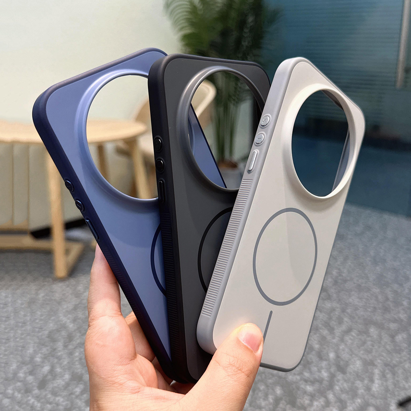 【现货速发】小米17Ultra高品质轻奢肤感磨砂磁吸亚克力手机壳全包防摔十七至尊版金属按键高级个性文艺清新