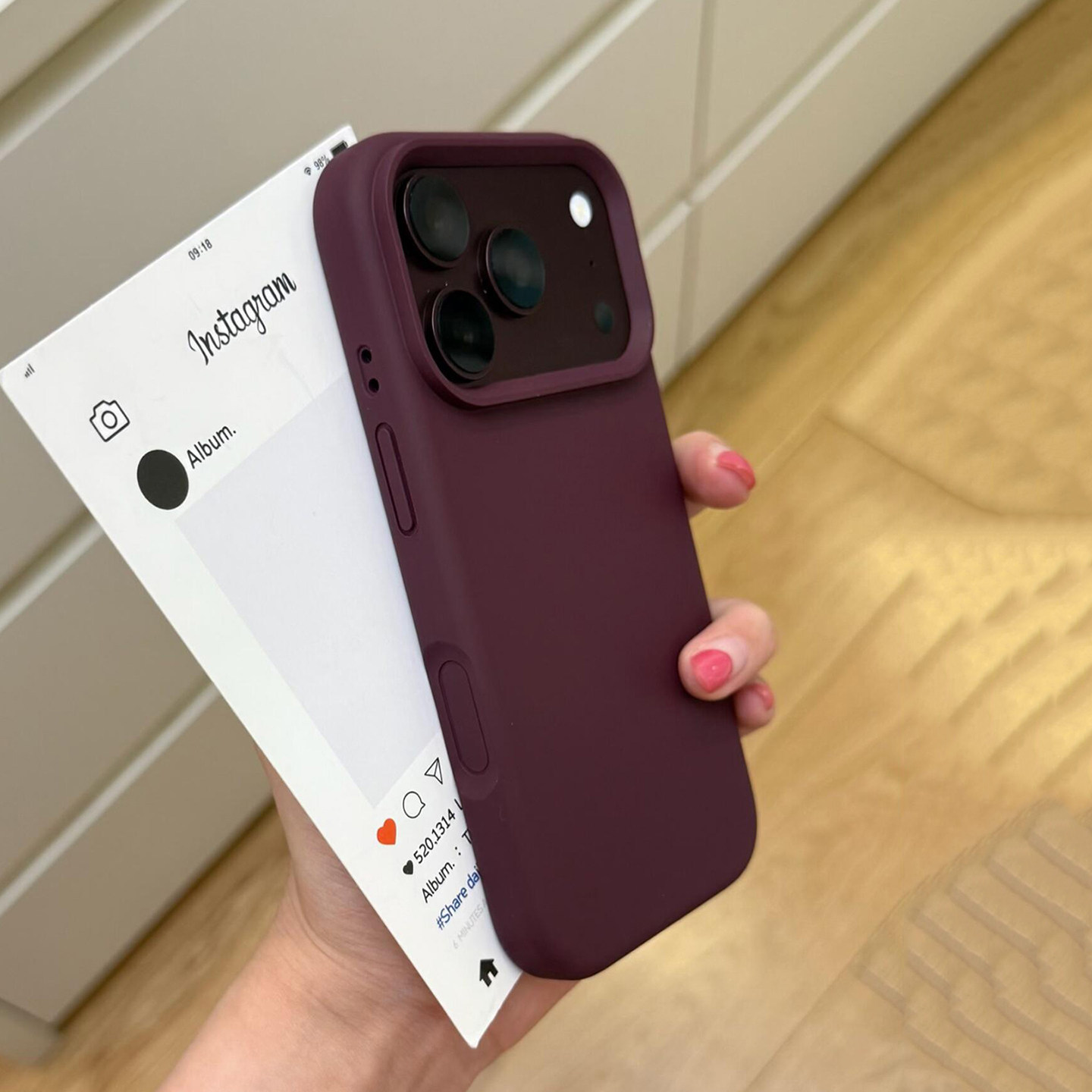 勃艮第酒红进口材料真液态硅胶不会发黄苹果18promax手机壳适用iPhone17Pro软糯16新款1543高级感纯色潮女Pro