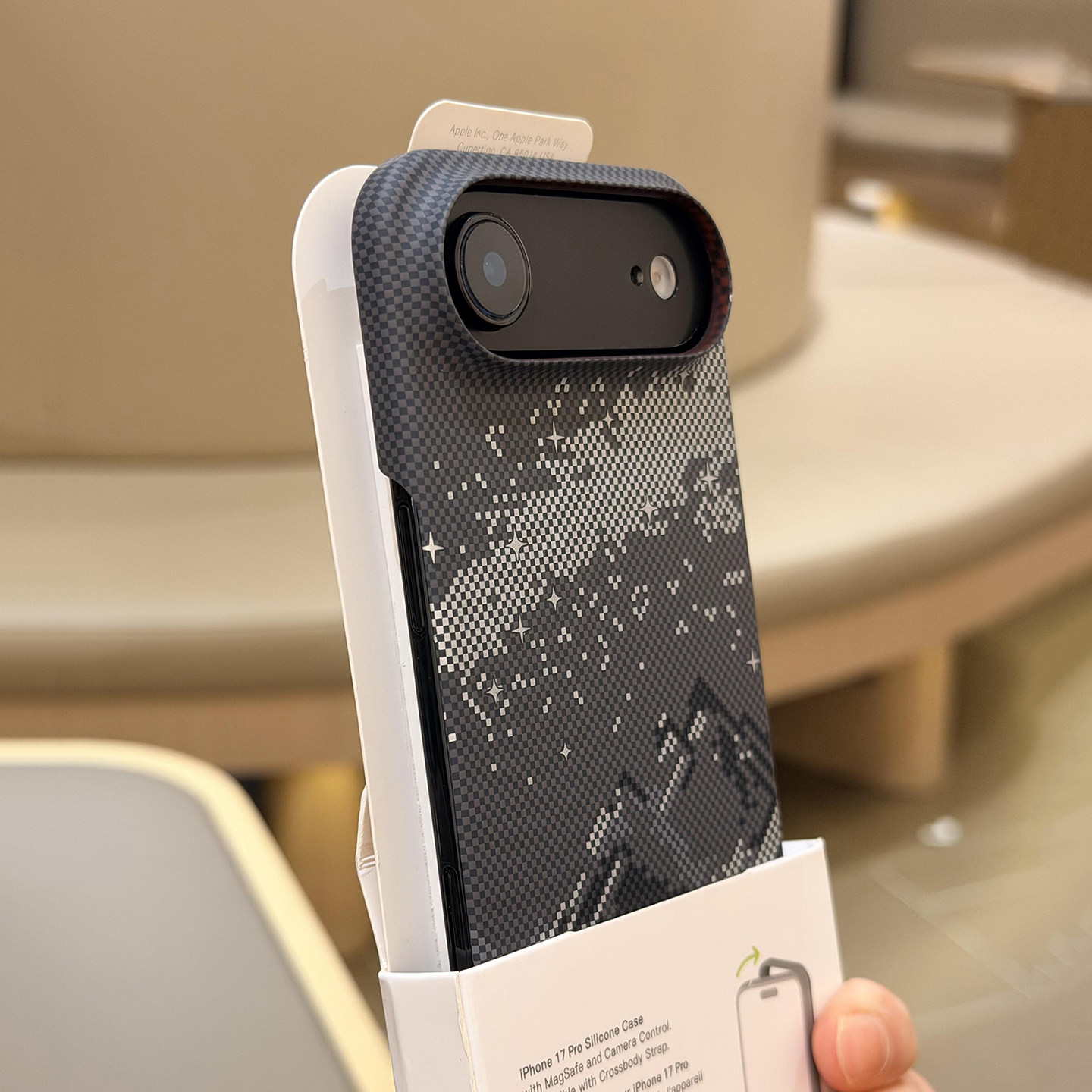 凯夫拉纹理雪山极薄磨砂肤感半包水贴苹果Air手机壳18适用iPhone17promax新款164小米15华为mate80散热pura90