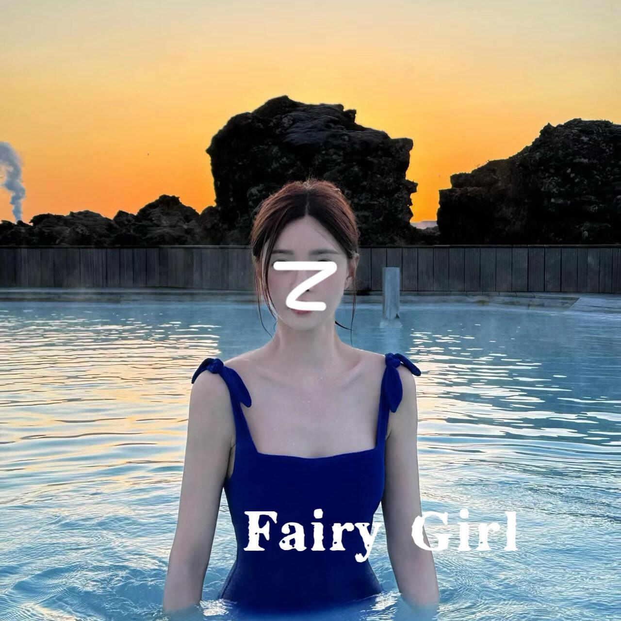 沈梦辰同款高级感连体泳衣