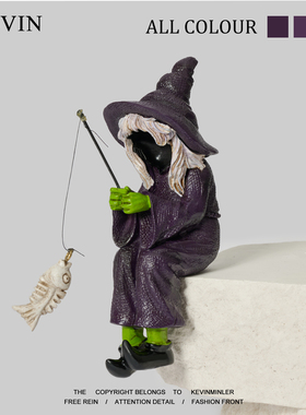 Kevin家“无聊看巫女钓鱼”暗黑桌面摆件创意搞怪万圣诞节礼物