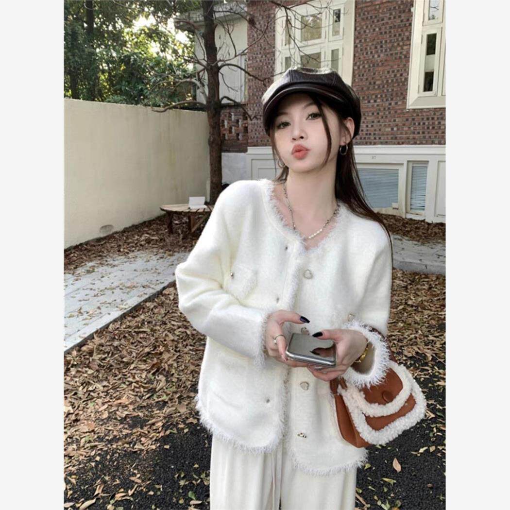 秋冬季宽松高级感流苏仿貂绒针织开衫小香风白色毛衣外套女士上衣