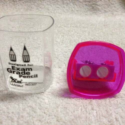 创意垃圾桶造型卷笔刀双孔削笔器学生文具便携安全卷笔刀