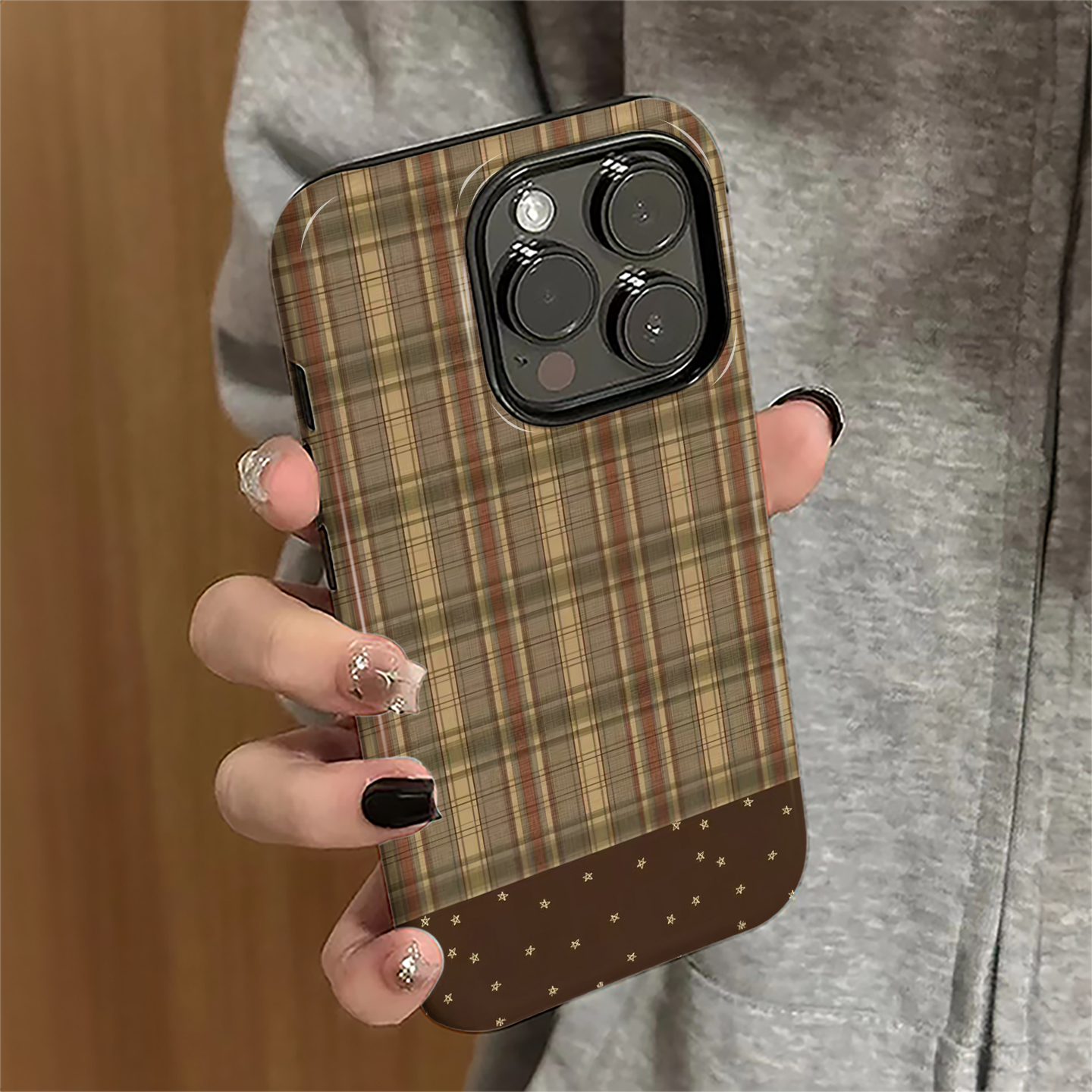 秋冬格纹适用苹果16promax手机壳iPhone17pro简约15pro女13个性新款14防摔11保护套12小众xsmax/8/7plus菲林e