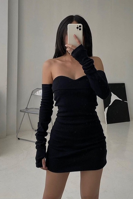 性感一字领抹胸包臀裙