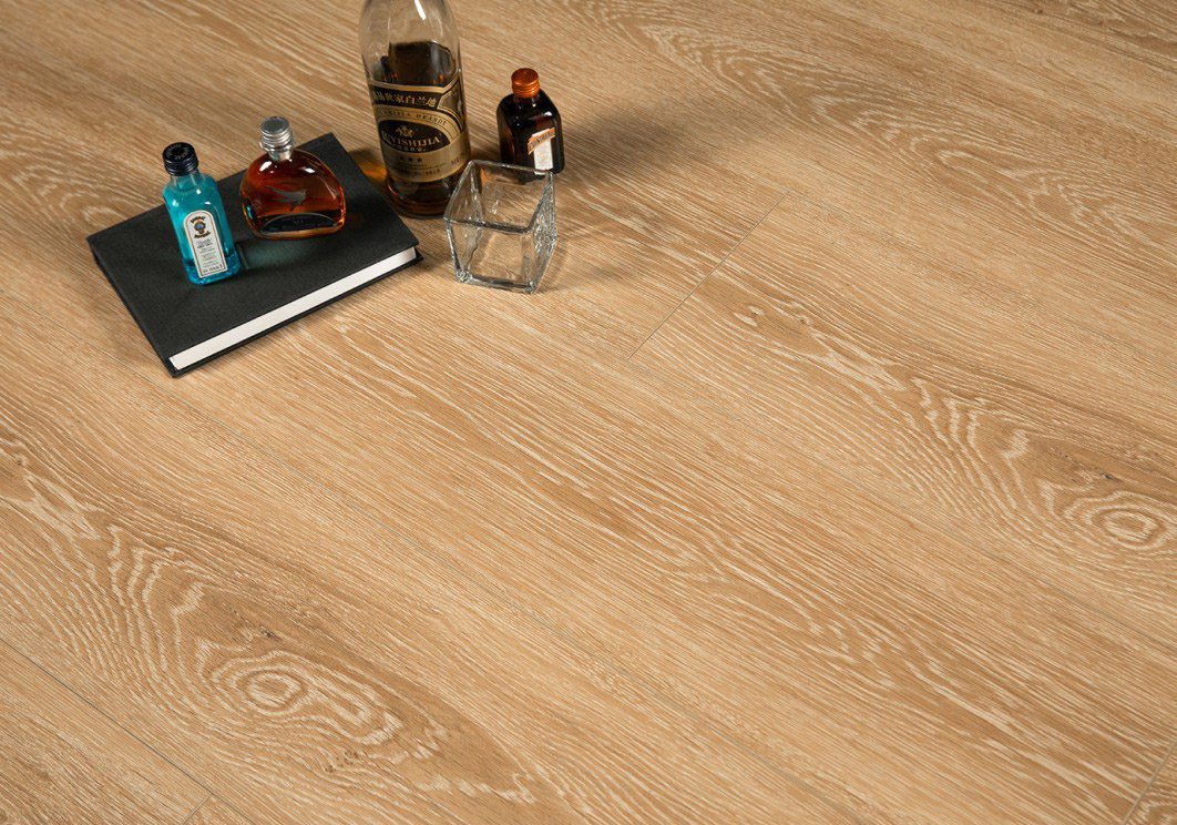 升达炫彩抗菌环保金属漆金刚面大板面全屋地暖多层实木地板xbq006