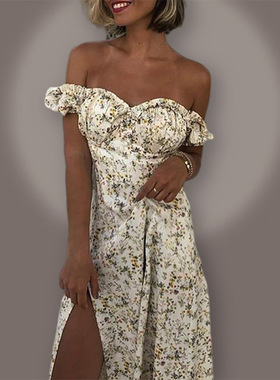 Fashion sexy off-shoulder floral dress时尚性感露肩碎花连衣裙