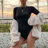 round one necked Fashion slim bottom piece时尚 圆领打底连体衣