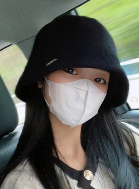 黑色毛绒渔夫帽女秋冬2025新款宽松大头围素颜显脸小保暖水桶帽子
