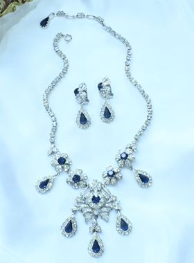 【任四月复古首饰】Attwood Sawyer英国吊灯款莱茵石项链耳夹套装