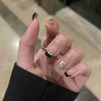 短款纯手工美甲穿戴甲黑色系法式