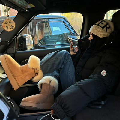 雪地靴界“暖王”穿搭好搭档