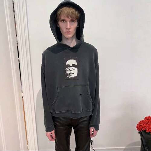 ERD GRJKD忧郁的富二代人像贴布洗水做旧磨破连帽卫衣帽衫男女潮