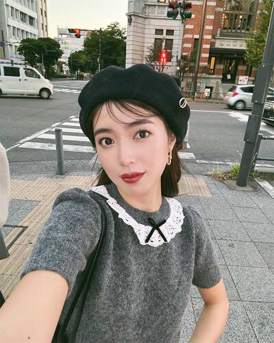 羊毛贝雷帽女逛街日韩显脸小帽子