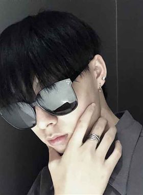 新款墨镜男女ins韩版潮人网红同款个性防紫外线大框潮流太阳眼镜