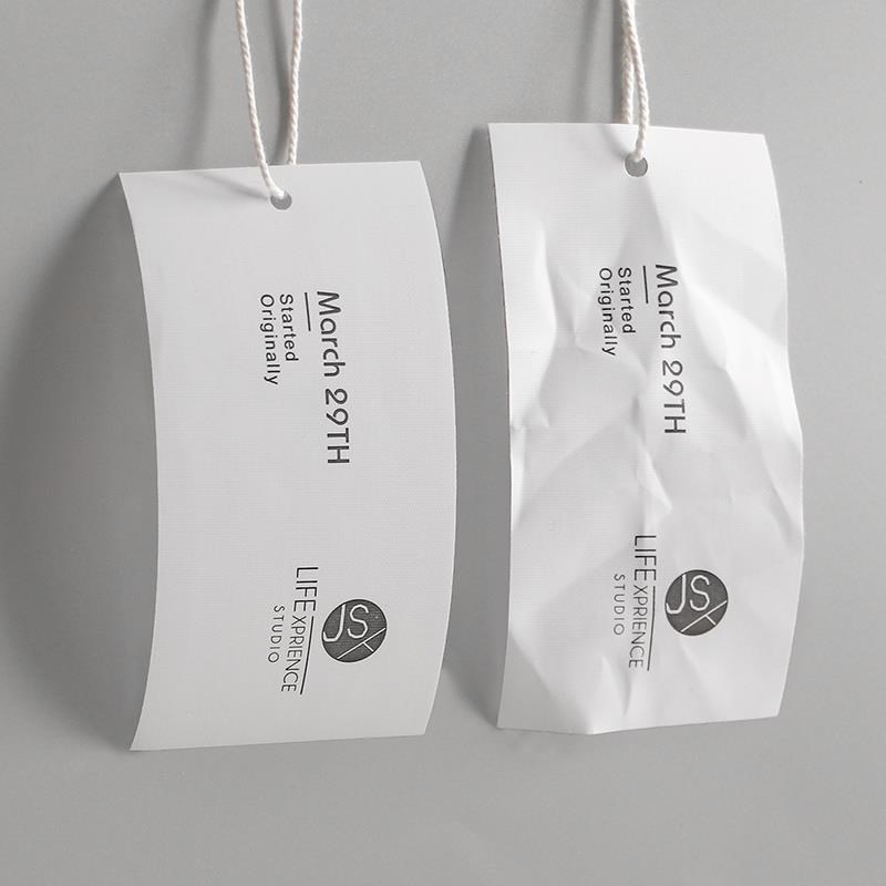 服装吊牌定做衣服商标标签订制女装挂卡定制轻盈童装价格签订做