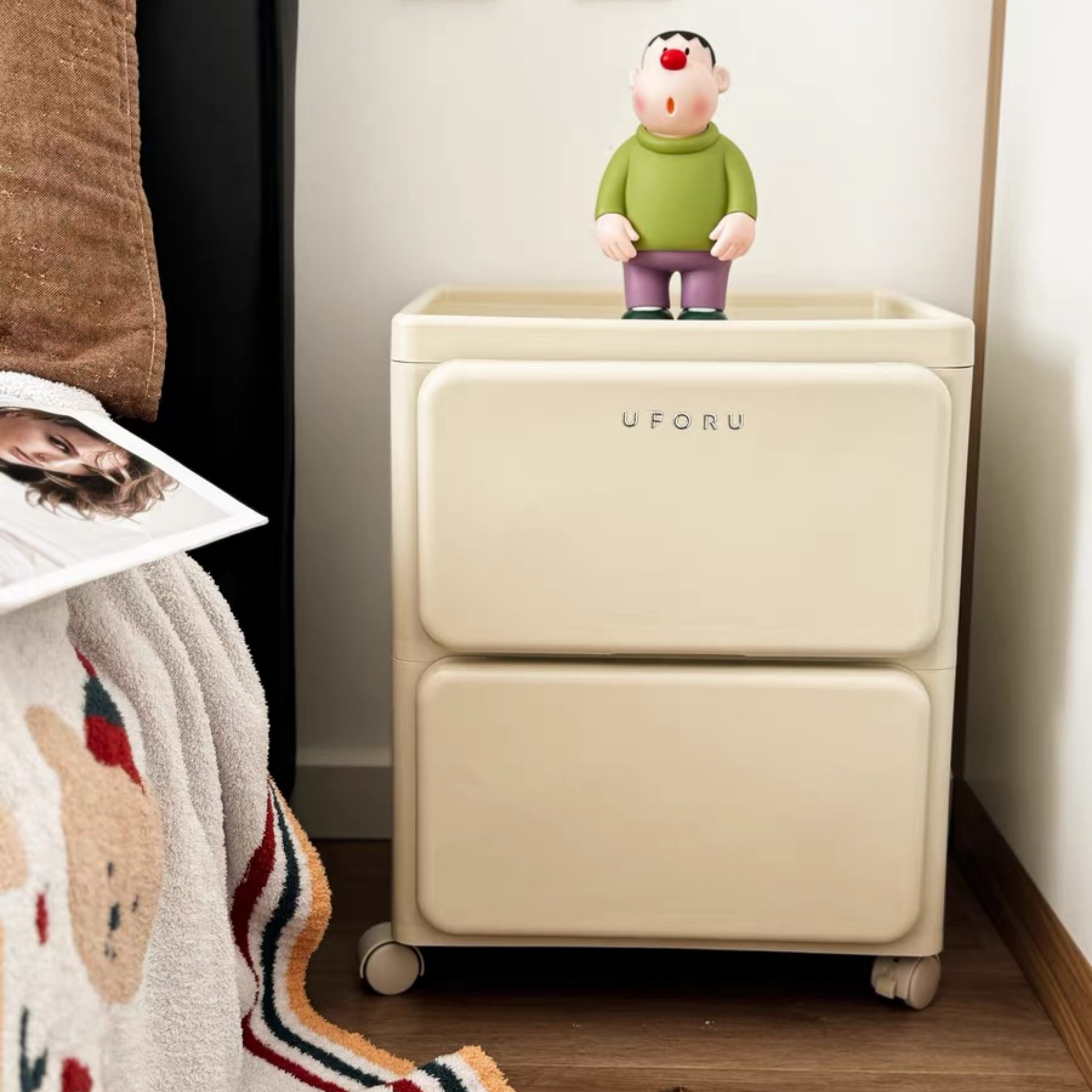 云品楠山床头抽屉柜可移动卧室床边收纳柜轻奢高级感带轮储物柜子