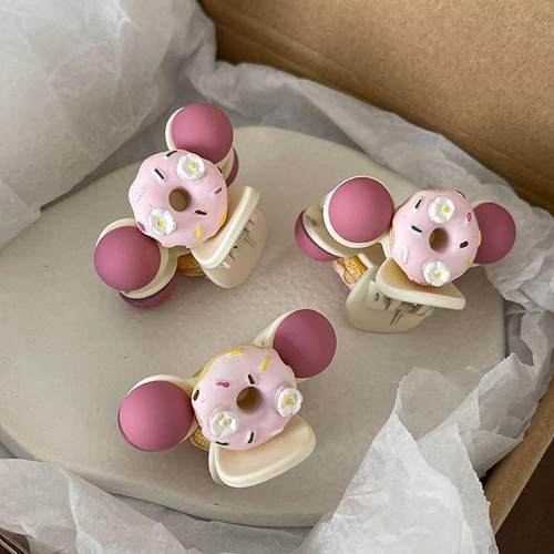 粉色甜甜圈可爱少女刘海夹发