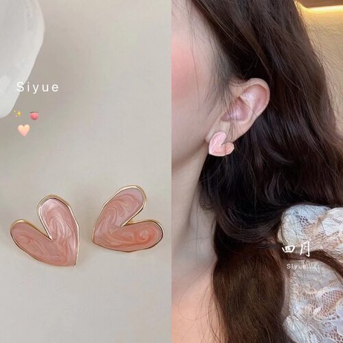 S925银针法式复古爱心耳钉女2022
