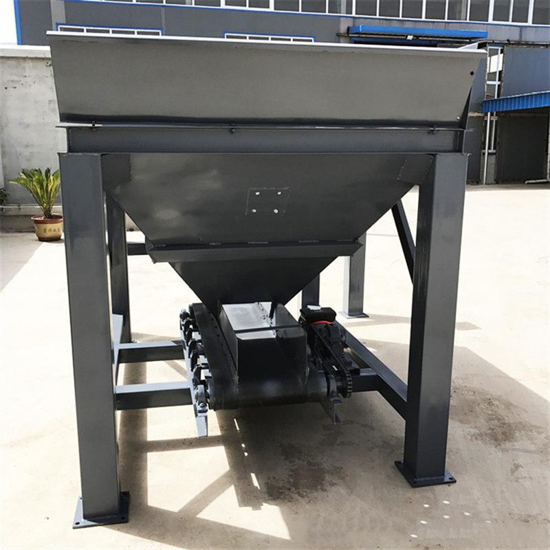 建筑工地用沙子装袋机 煤块装袋机 50KG一包沙土装袋机 迈卓机械