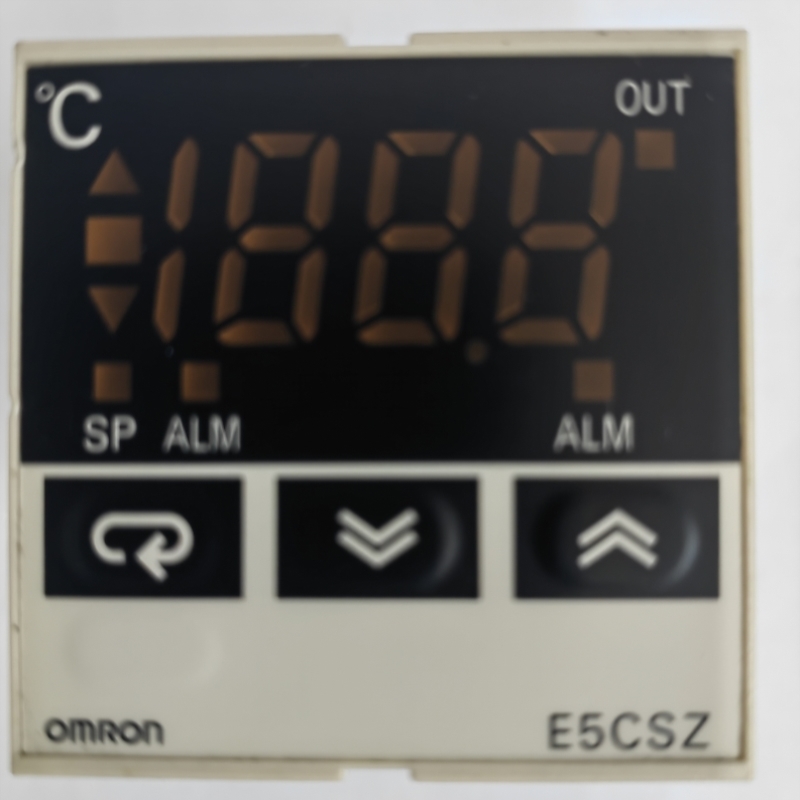 【议价】E5CSZ E5CSZ-R1T E5CSZ-Q1T E5CSZR1T E5CSZQ1T 正品九成