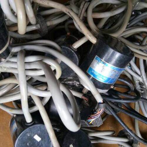 多摩川编码器TS5631  N525共6个  N99共6个 N229共5个 N227共1个