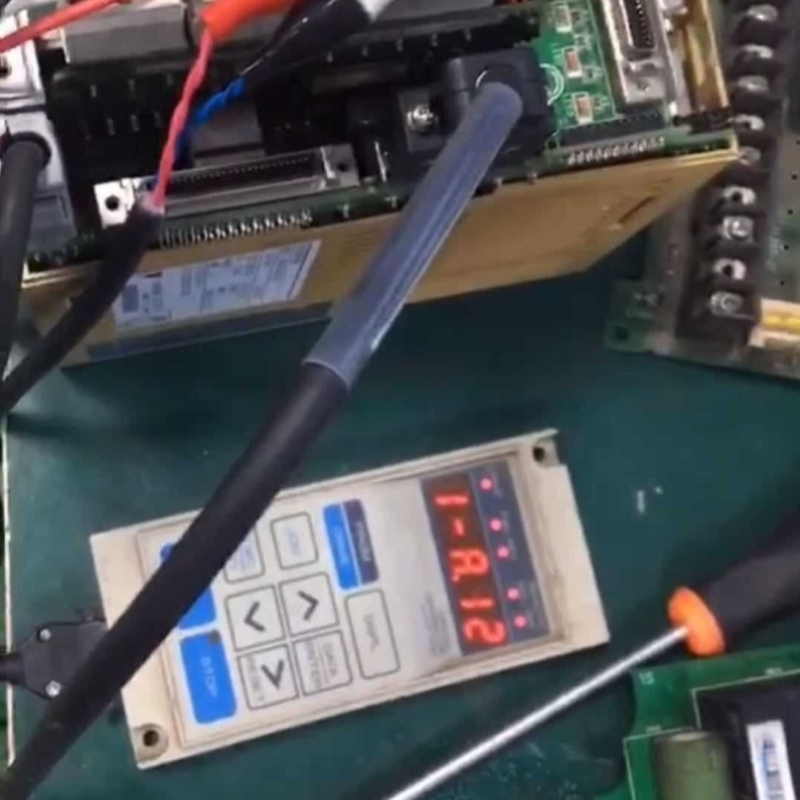 【议价】电机维修SGMPH-02-TJ13 SGMAS-04A2A2C-Y2 08A 12A/02A1A