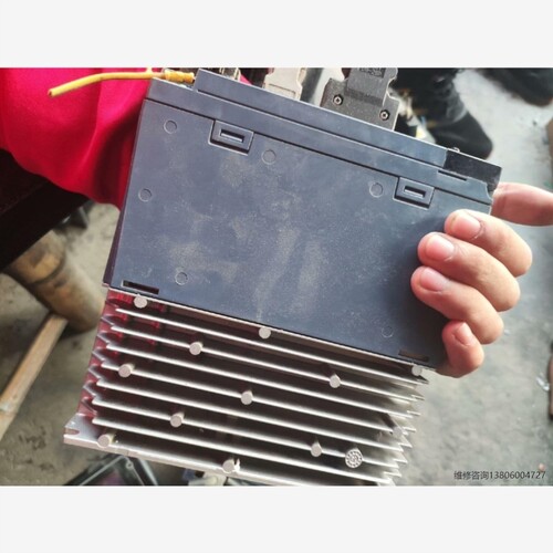 【议价】富士驱动器 RYH401F5-VV2400W成色如议价