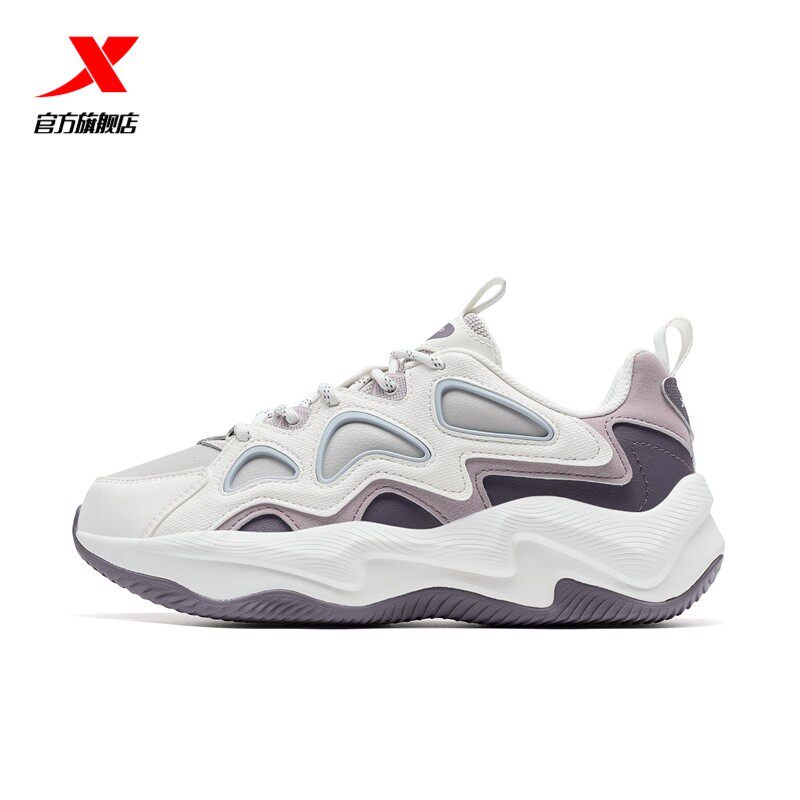 特步女鞋闪电5.0运动鞋2024冬季新款皮面老爹鞋女士轻便软底休闲