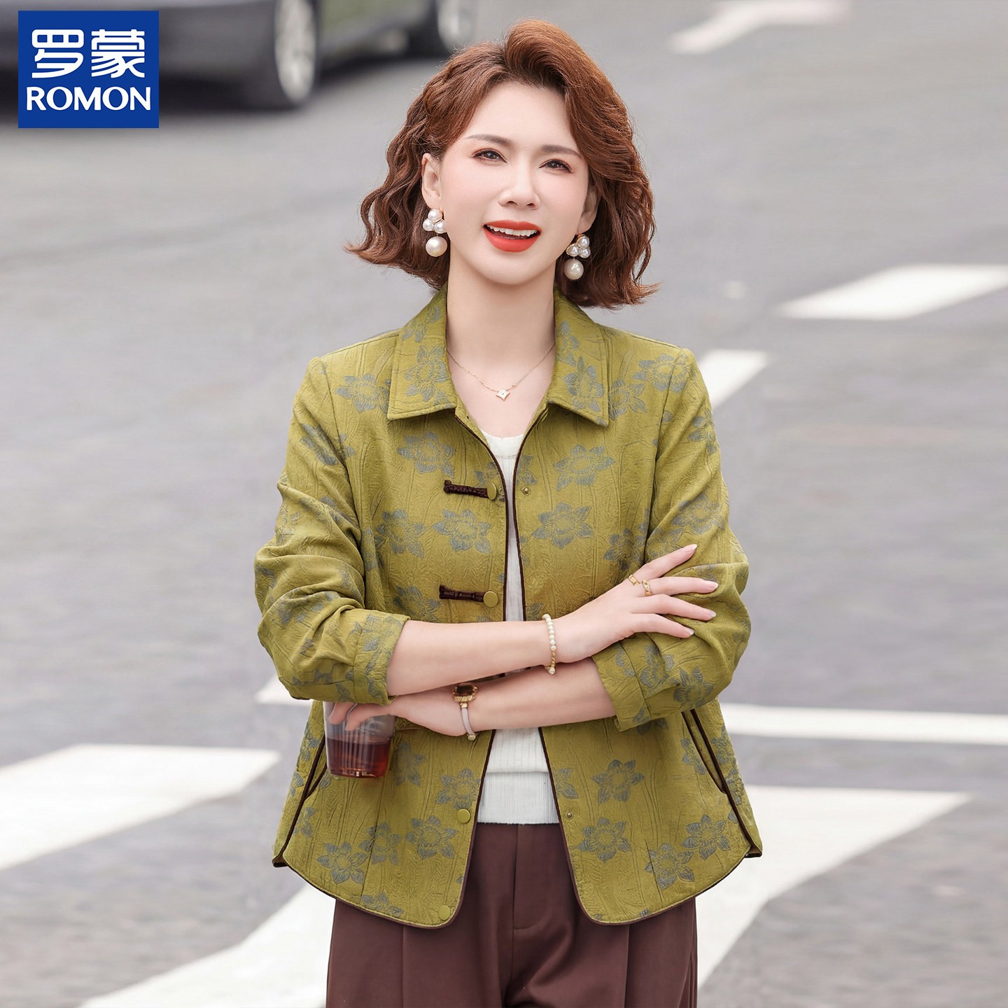 罗蒙品牌妈妈秋装2026新款外套图片