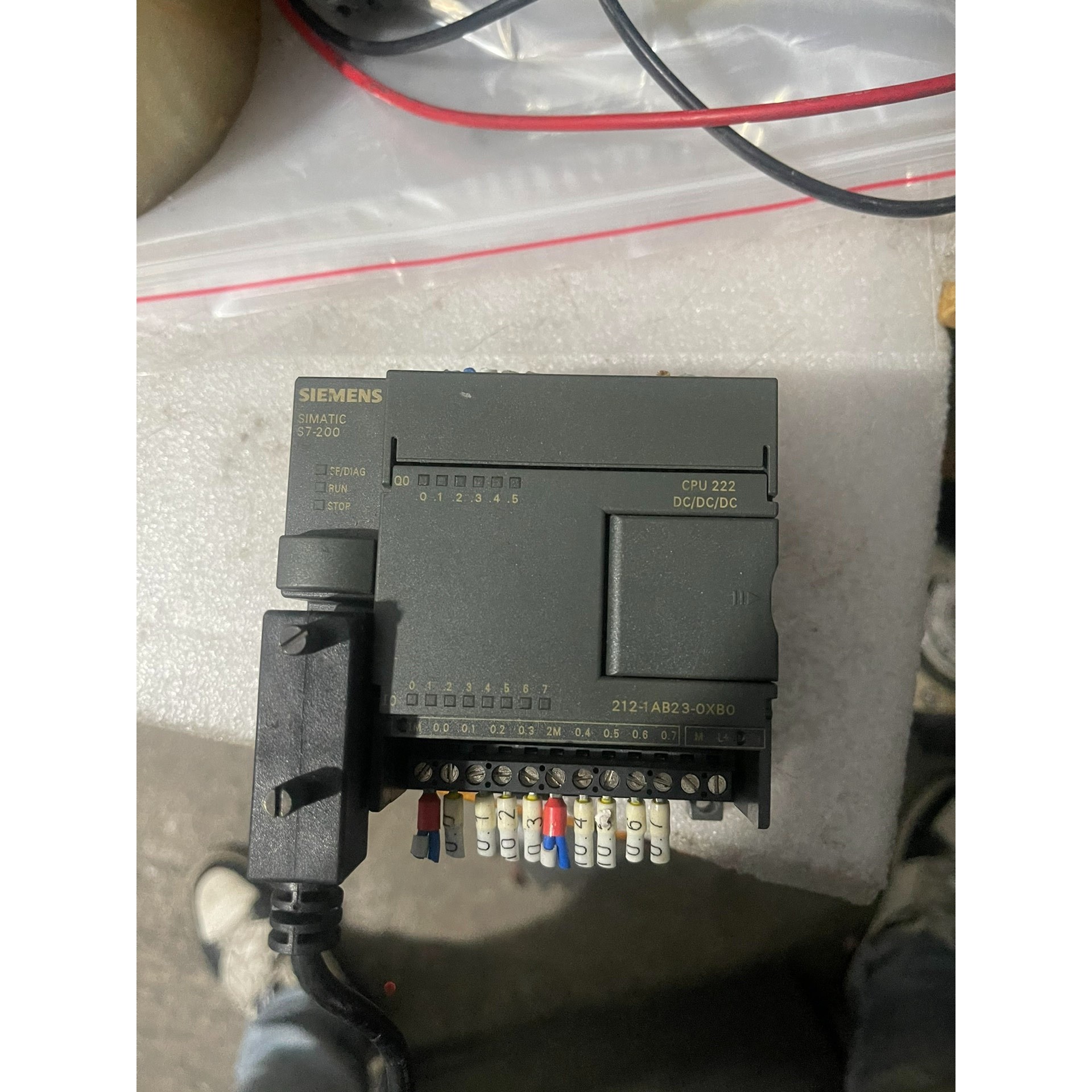 PLC 6ES7 212-1AB23-0XB0成色如图