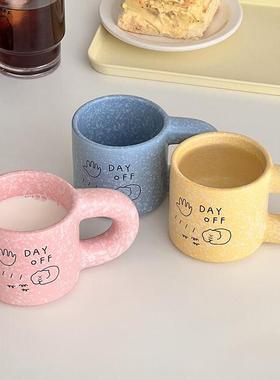 韩国直邮【3months】DAY-OFF 马克杯蓝色/黄色/粉色 陶瓷杯子水杯