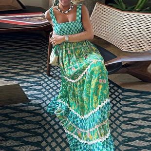 Lace patchwork backless camisole cake skirt花边露背吊带长裙