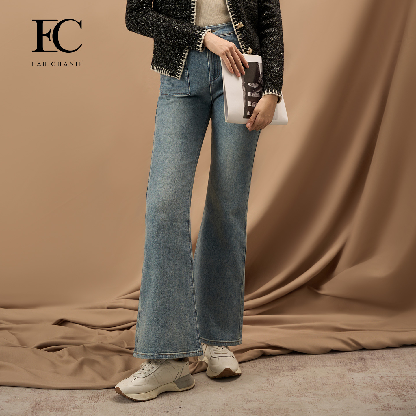 奕辰港风复古通勤微喇牛仔裤