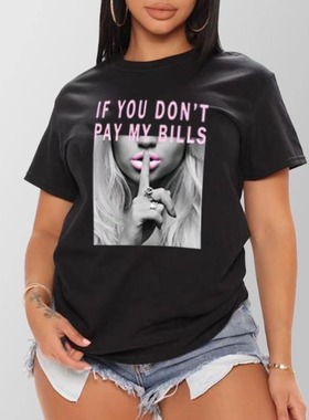 Black printed short sleeve T-shirt base黑色印花短袖T恤打底衫