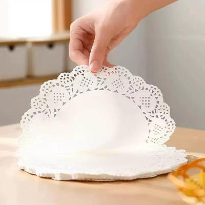 Food-grade oil-absorbing paper for fried snacks, base paper