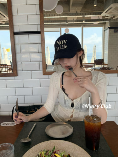 美式复古字母刺绣显脸小鸭舌帽
