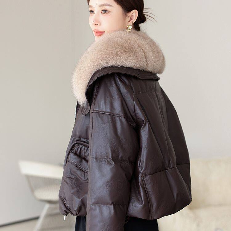 棕色绵羊皮羽绒棉服女2025新款真皮爆款狐狸毛领加厚皮衣短款皮草