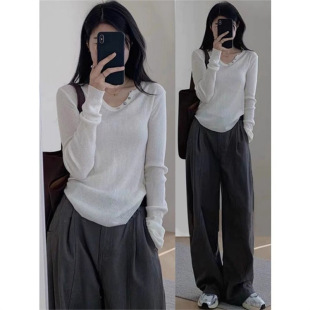 潮 高级感低领毛衣内搭打底衫 不规则白色正肩v领针织衫 女秋冬新款
