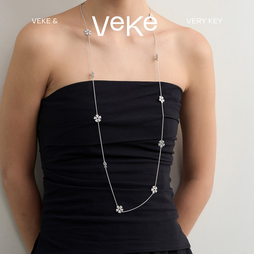 VEKE「八万春」花朵长链时尚潮流毛衣链百搭感高端项链女NC17085A