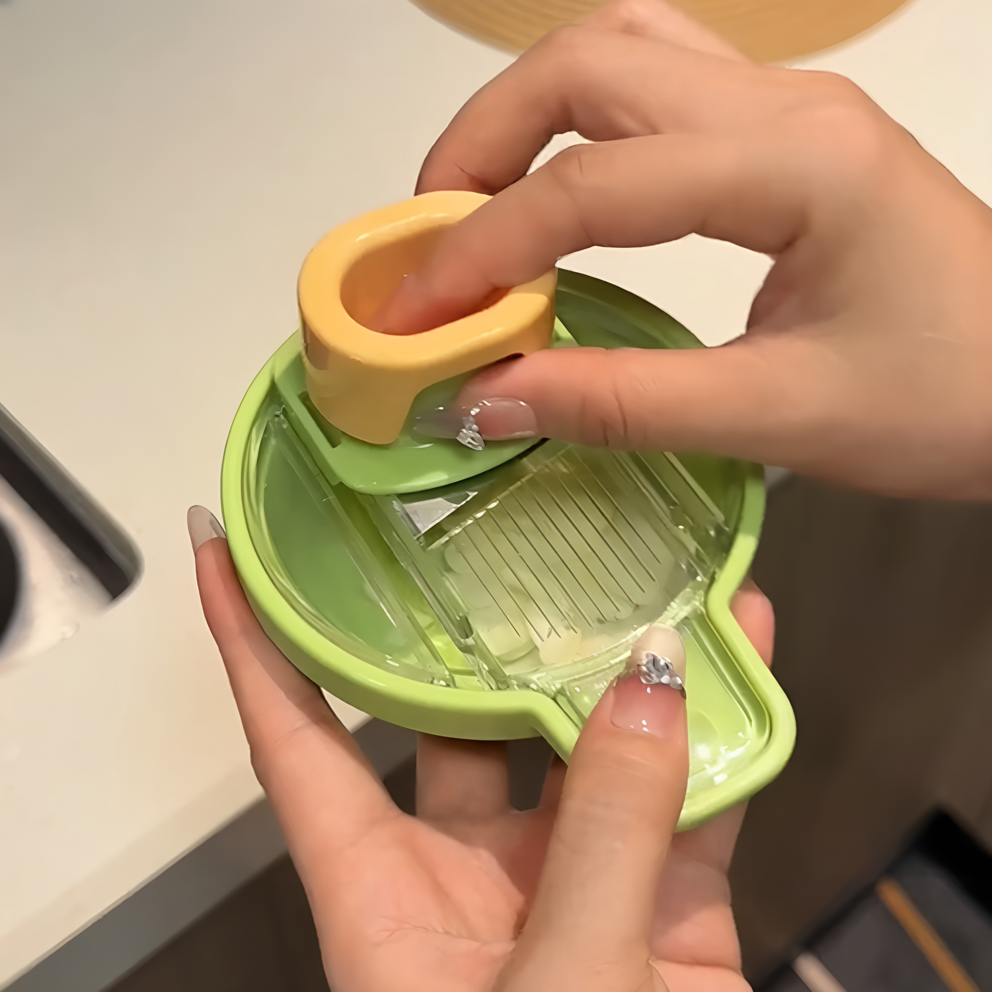 迷你姜蒜研磨切片器食品级厨房图片